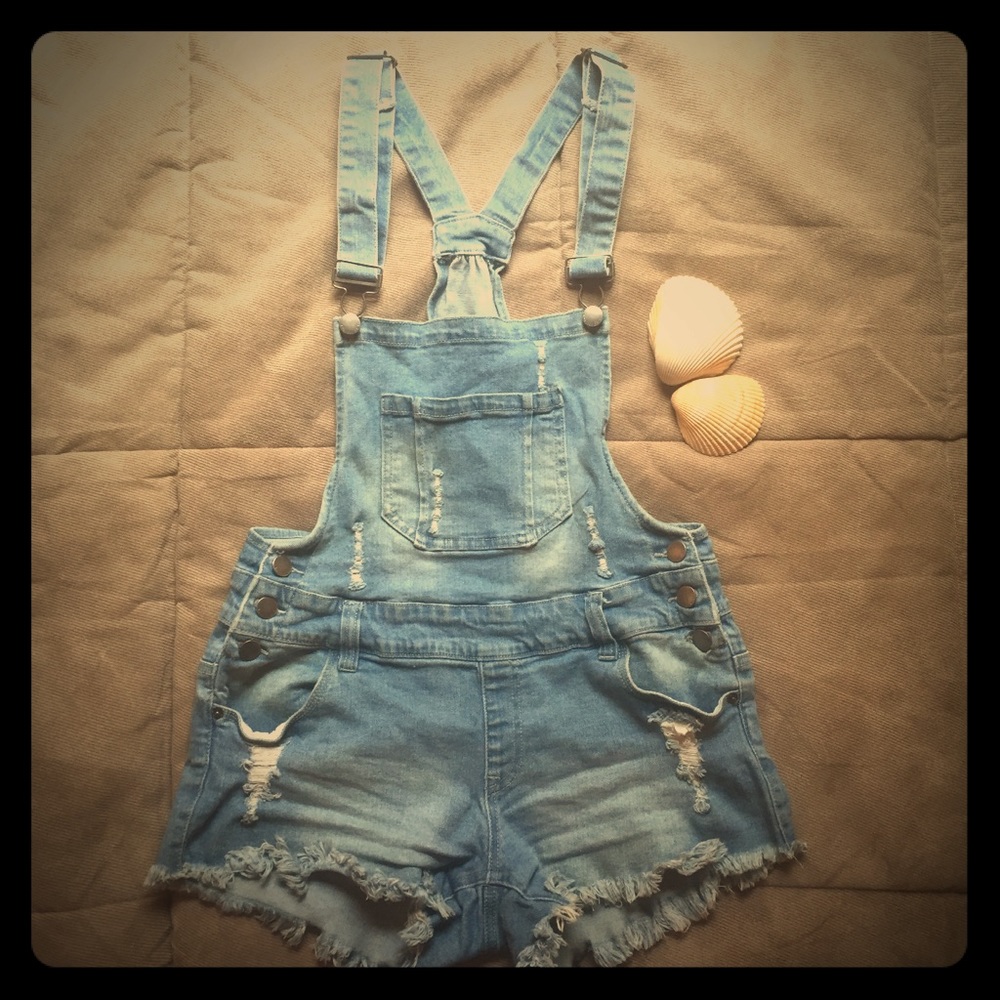 Light denim short overalls